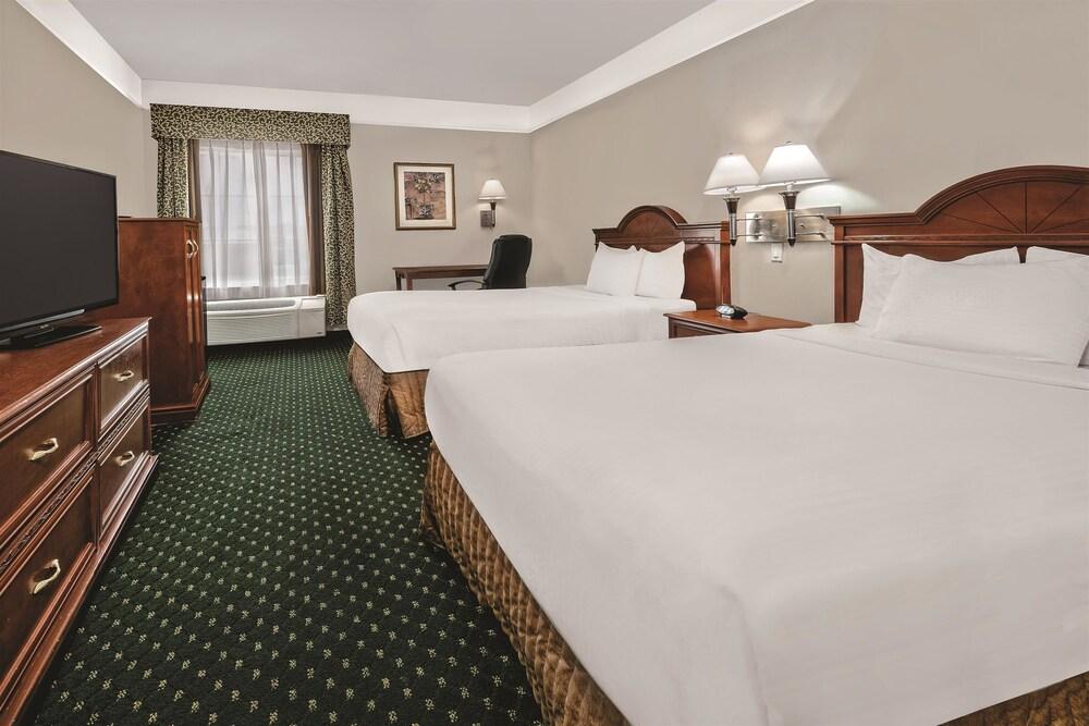 La Quinta By Wyndham Stephenville Esterno foto