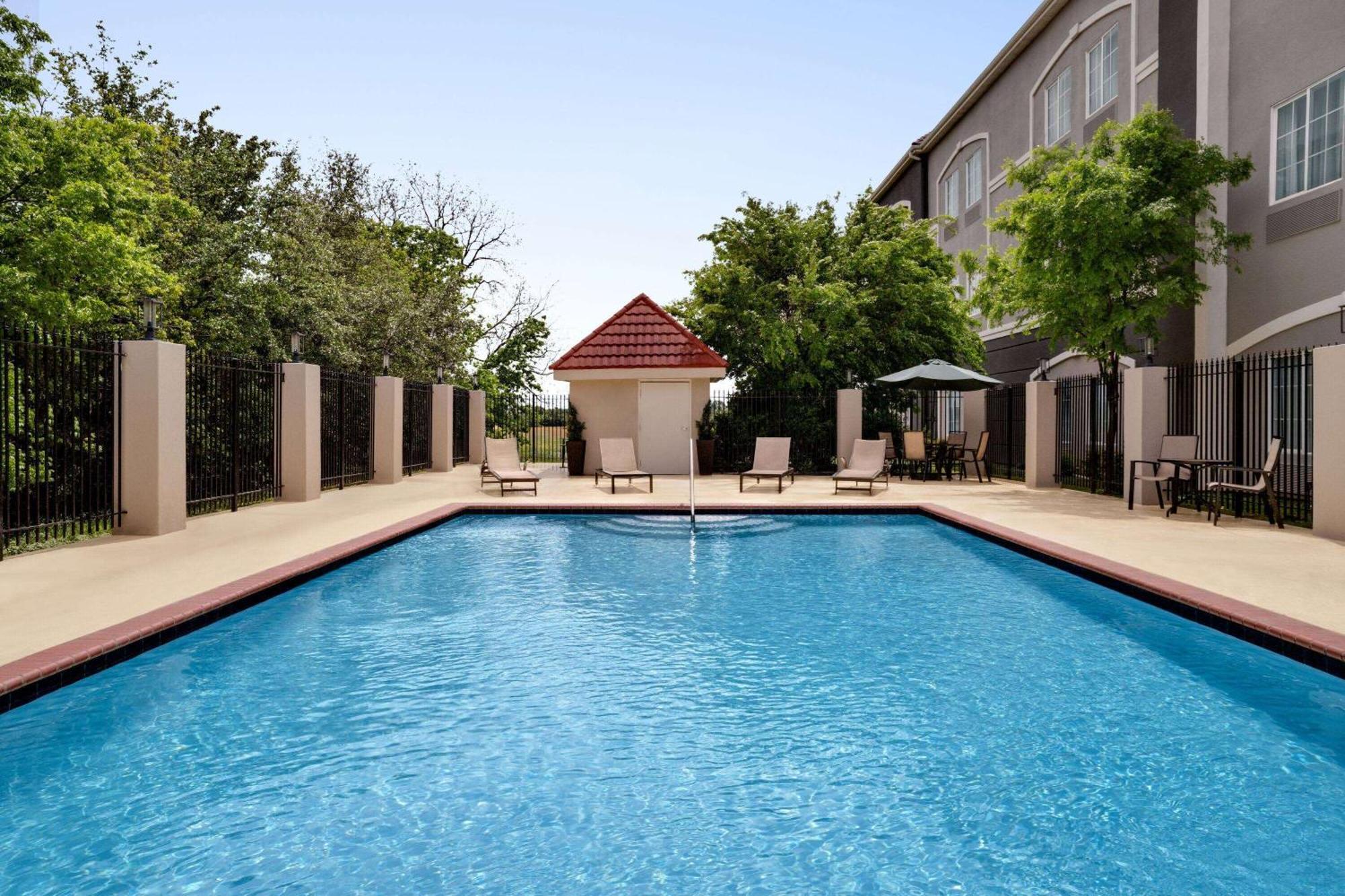 La Quinta By Wyndham Stephenville Esterno foto